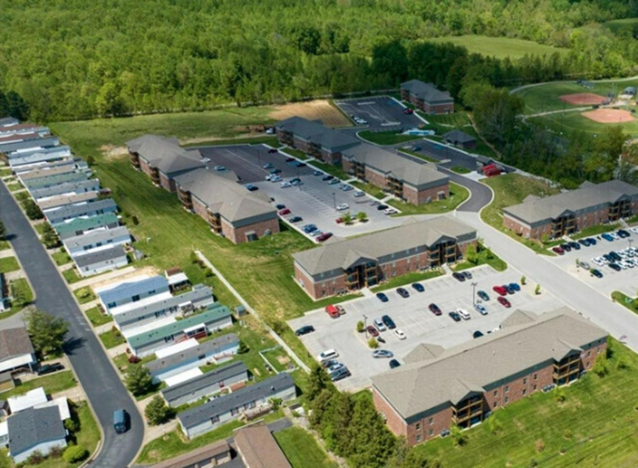 Stonecrest 701, 2Bd Apt I Free Parking I Pool New Albany Esterno foto